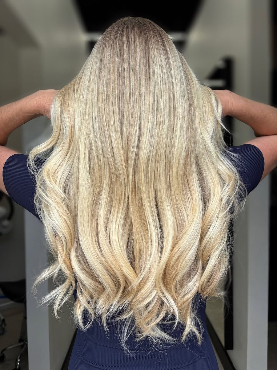 Platinum blonde, long layers